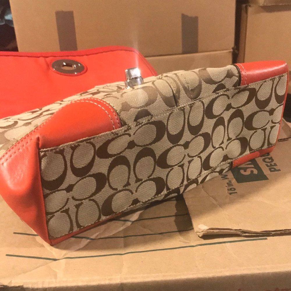 Coach bag - Picture 4 of 5